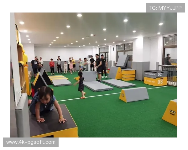 举重运动大众化推广:健身房引入标准动作教学课程 举重运动大众化推广:健身房引入标准动作教学课程